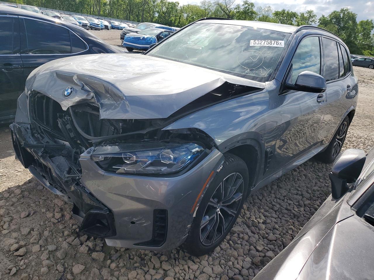 2025 BMW X5 xDrive40I - zdjęcie główne