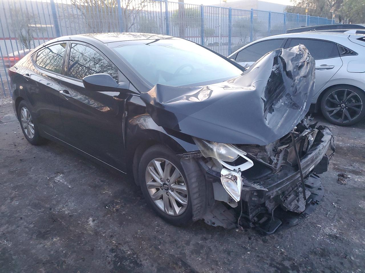 2014 Hyundai Elantra Se - zdjęcie 4