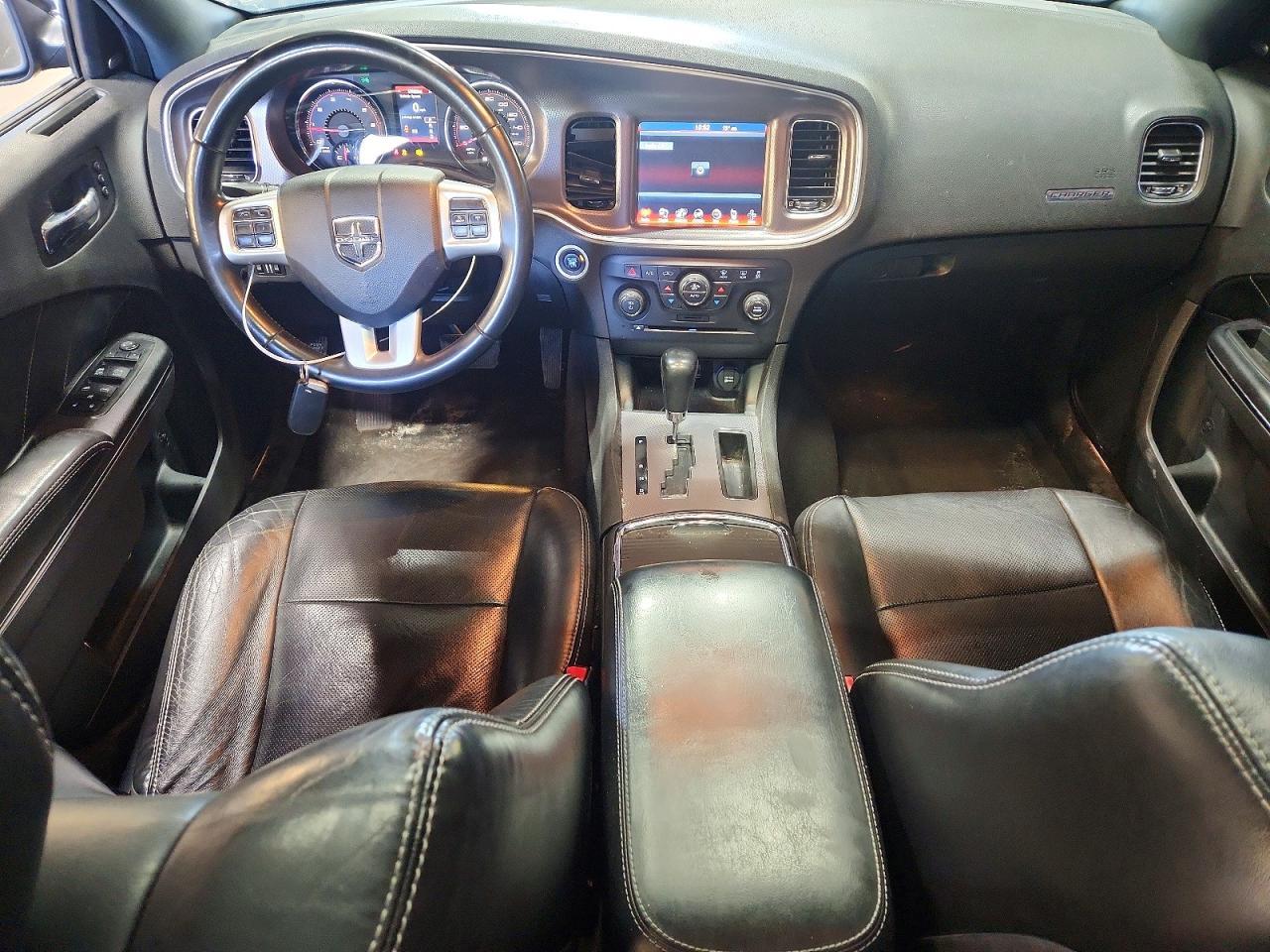 2013 Dodge Charger R - zdjęcie 8