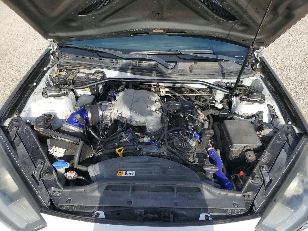 2015 Hyundai Genesis Coupe 3.8 Ultimate - zdjęcie 11