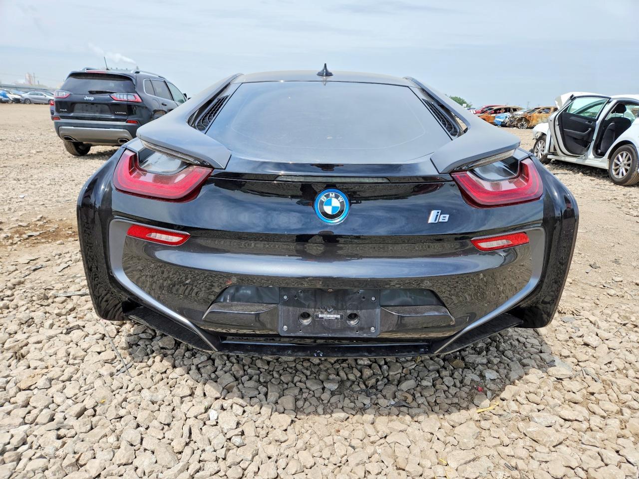 2019 BMW I8 - zdjęcie 6
