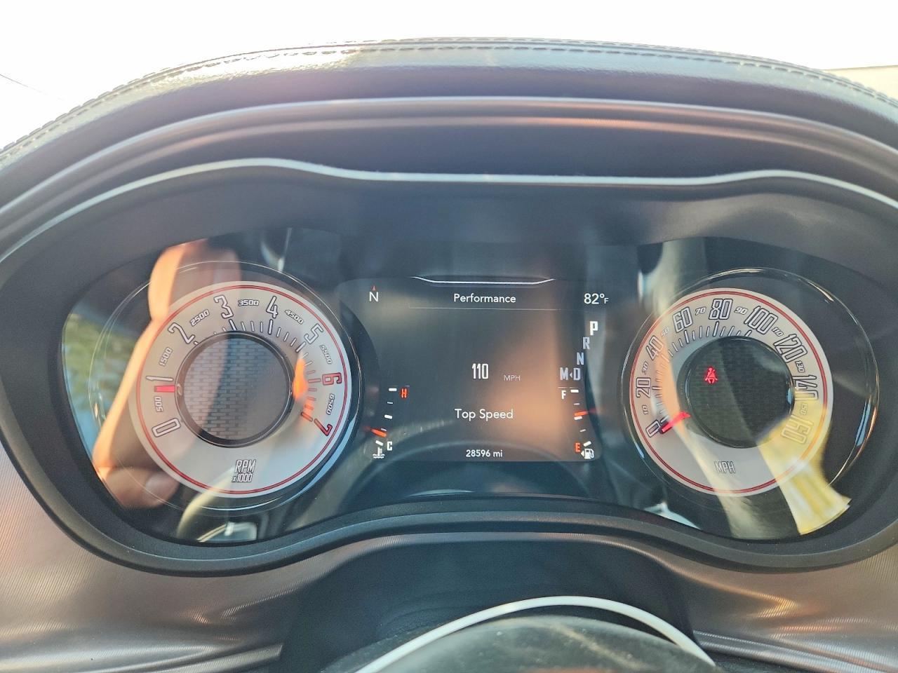 2023 Dodge Challenger R - zdjęcie 9