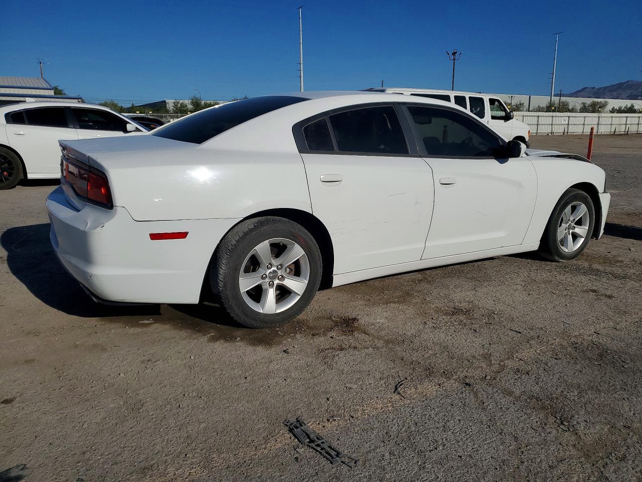 2014 Dodge Charger Se - zdjęcie 3