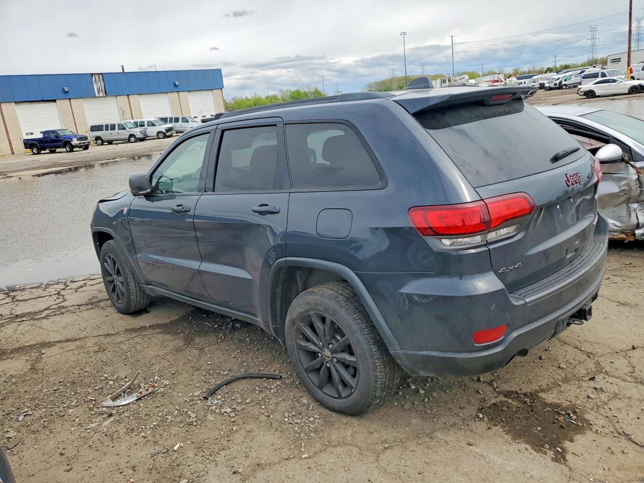 2018 Jeep Grand Cherokee Trailhawk - zdjęcie 2