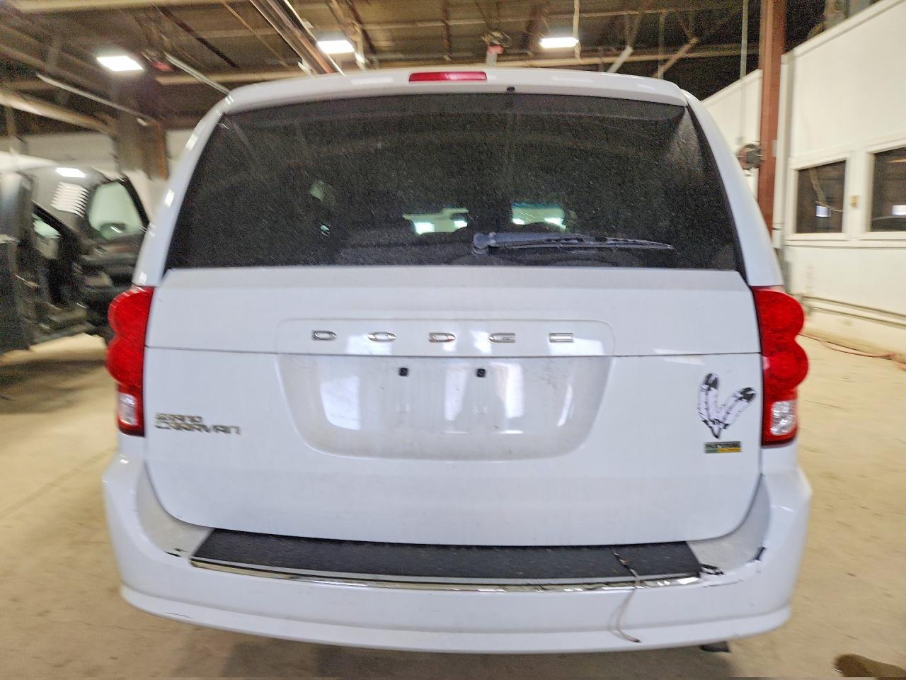 2017 Dodge Grand Caravan Se - zdjęcie 6