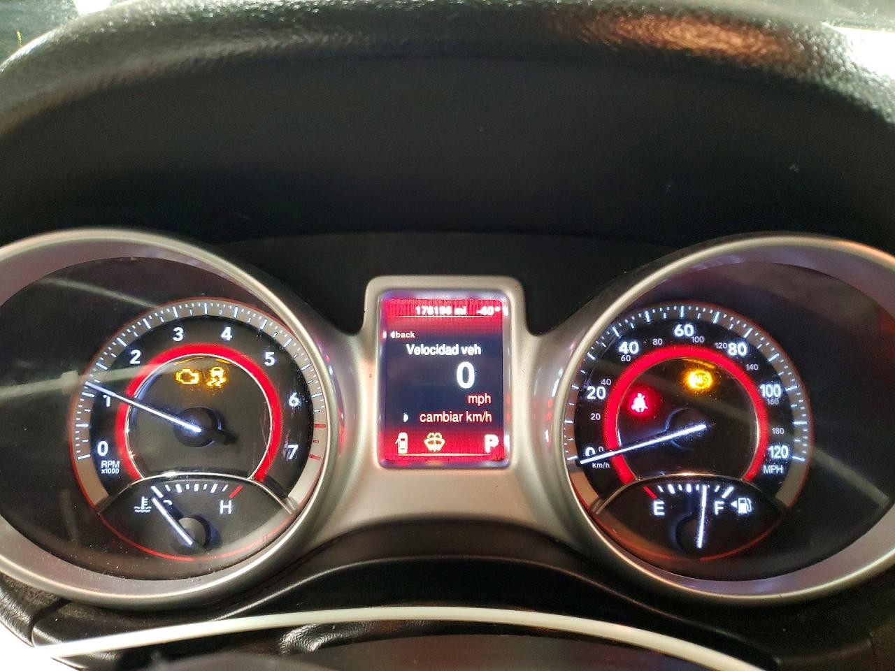 2017 Dodge Journey Sxt - zdjęcie 9