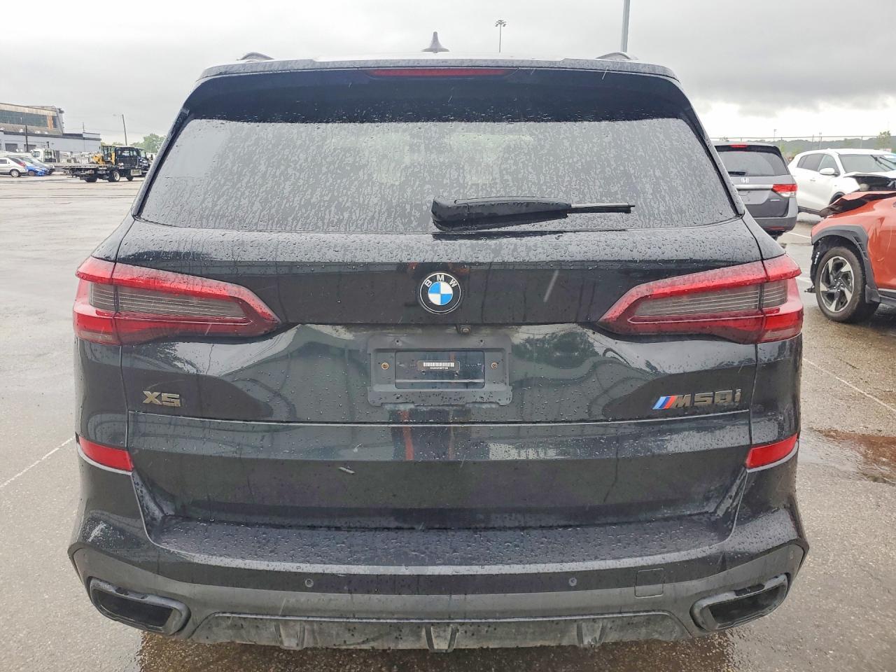 2021 BMW X5 M50I - zdjęcie 6