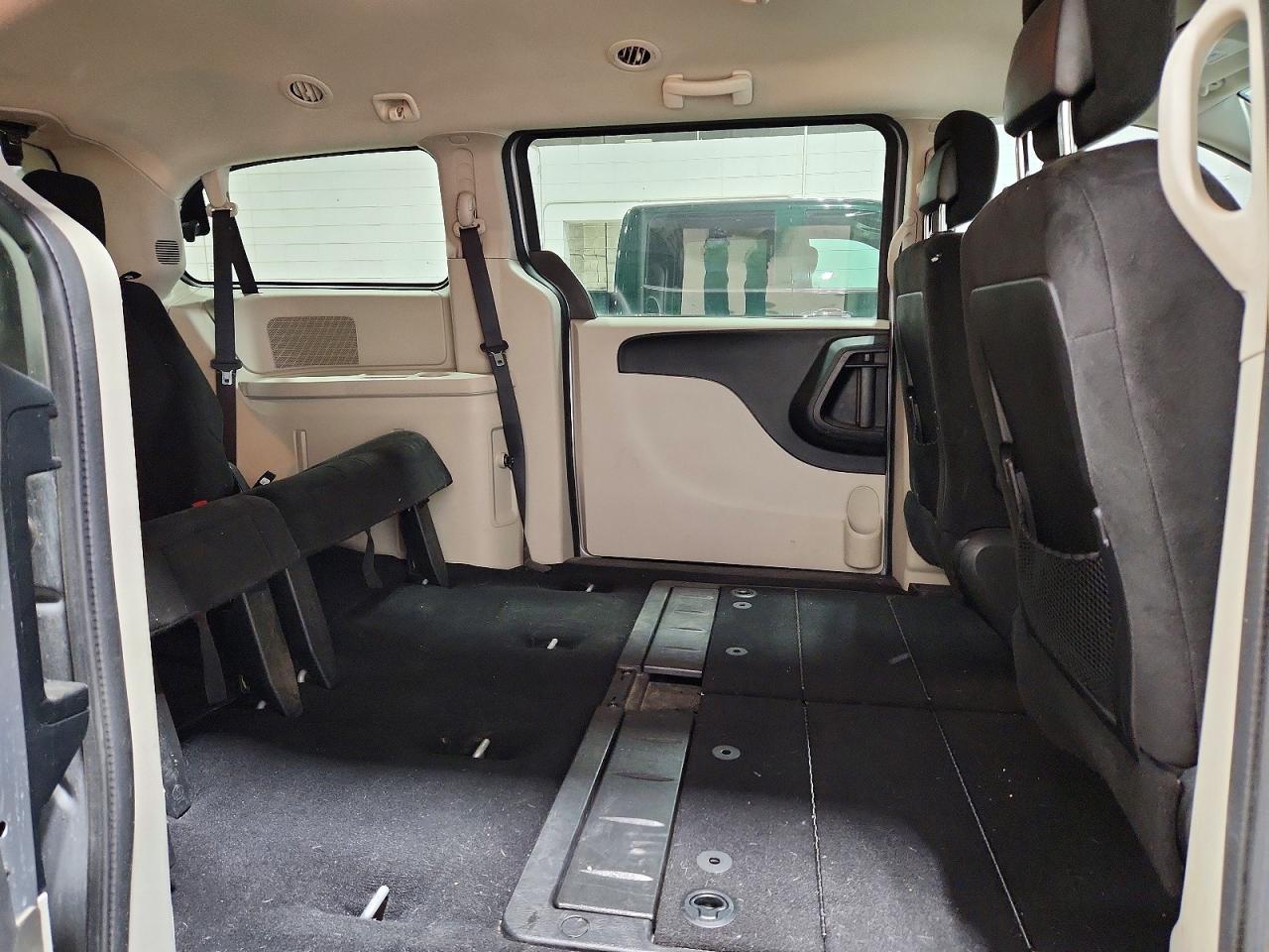 2013 Dodge Grand Caravan Se - zdjęcie 11