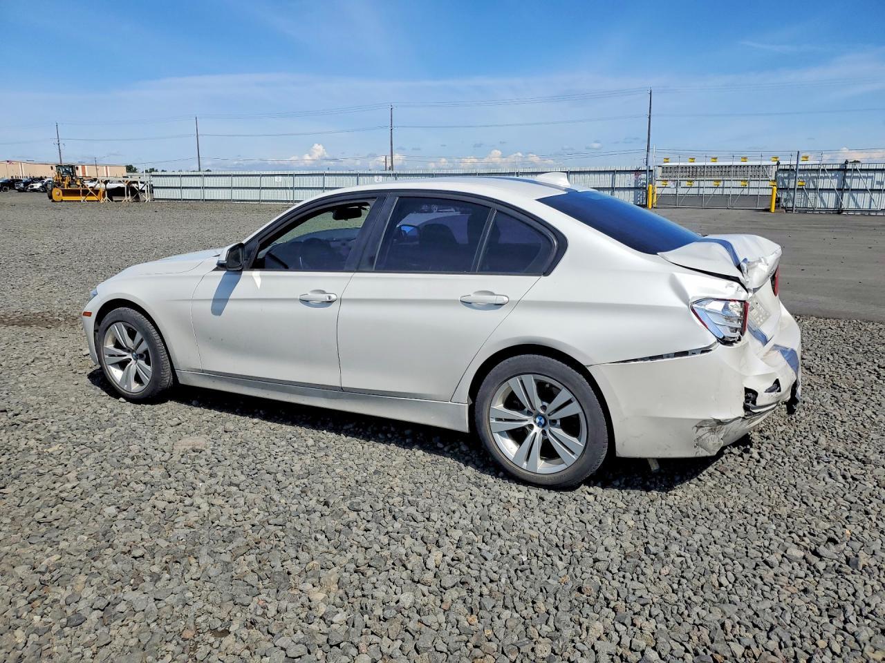 2014 BMW 328 D - zdjęcie 2