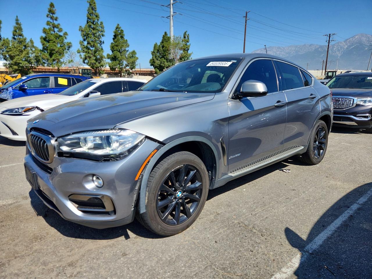 2018 BMW X6 xDrive35I - zdjęcie główne