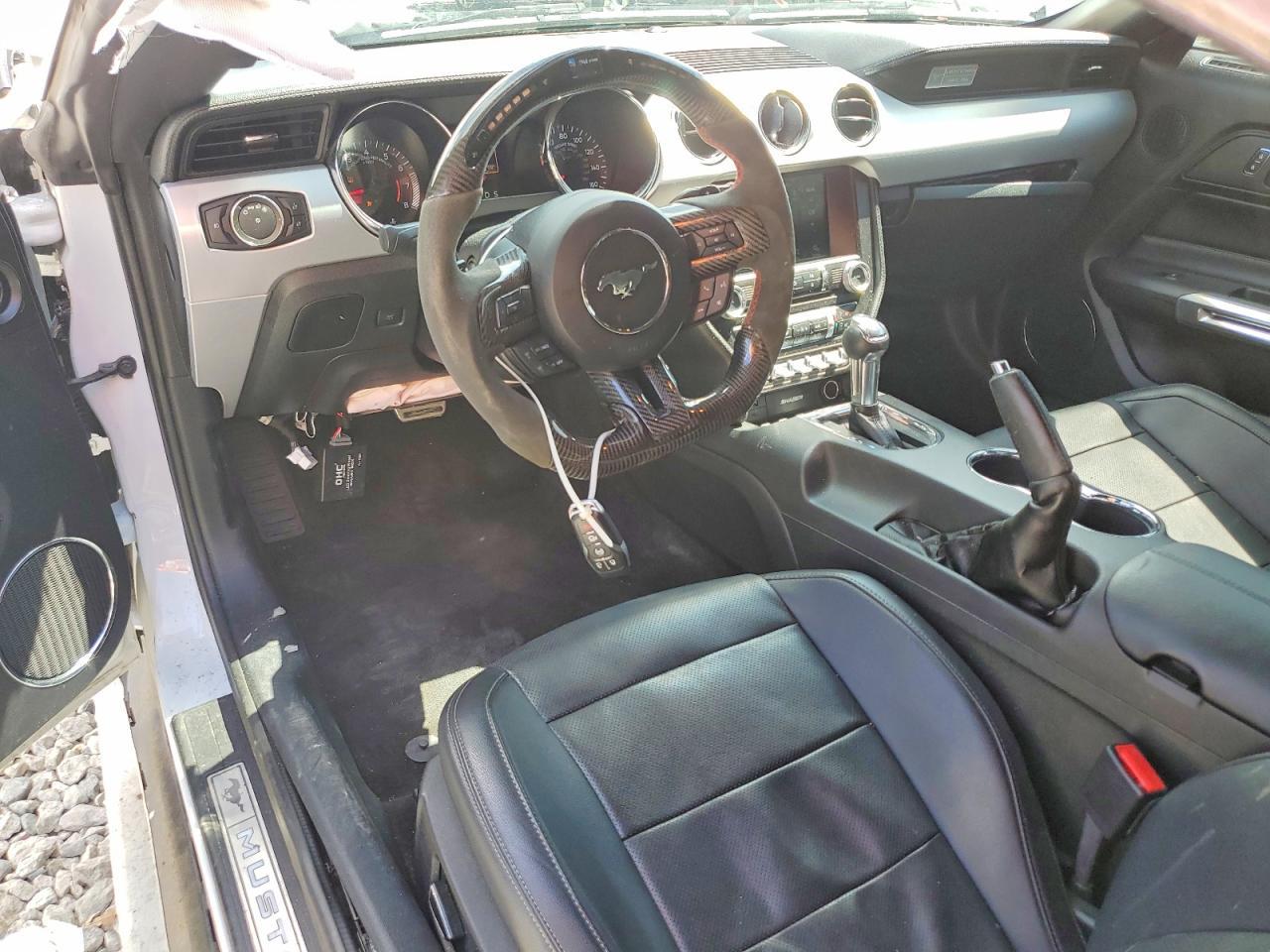 2017 Ford Mustang Gt - zdjęcie 8