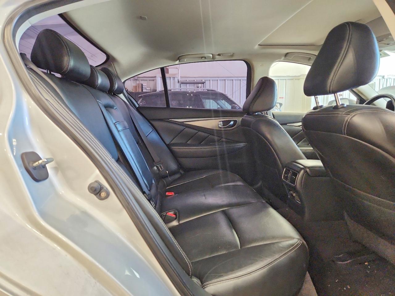 2014 Infiniti Q50 Hybrid Premium - zdjęcie 10