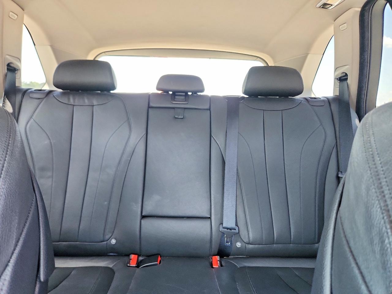 2016 BMW X5 xDrive35I - zdjęcie 10
