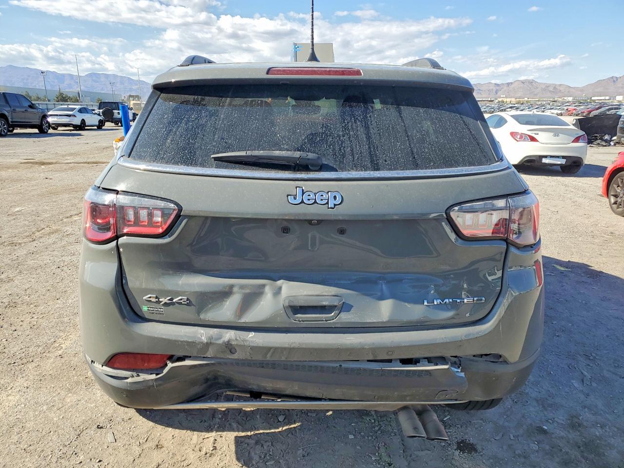 2021 Jeep Compass Limited - zdjęcie 6