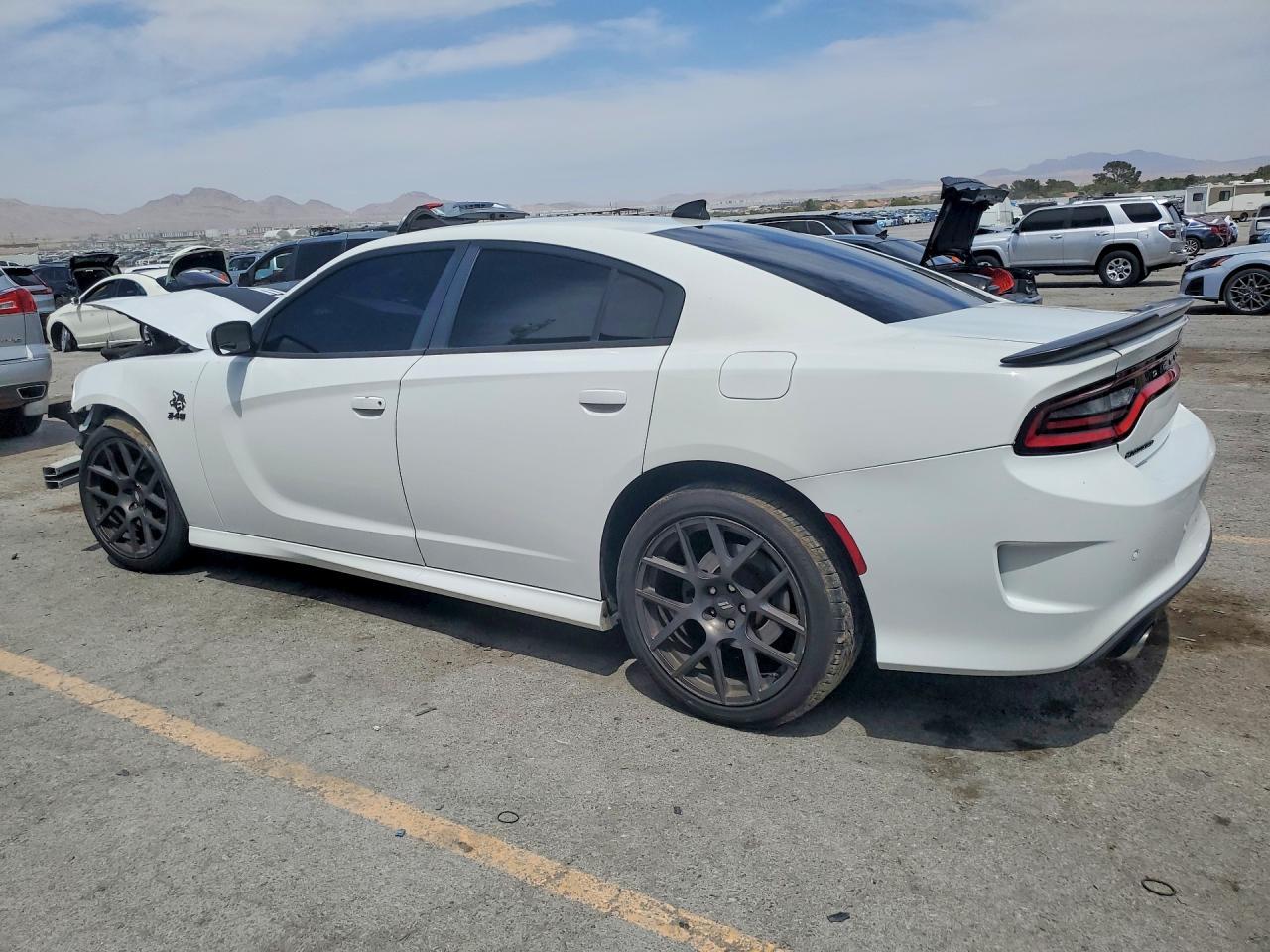 2017 Dodge Charger R - zdjęcie 2