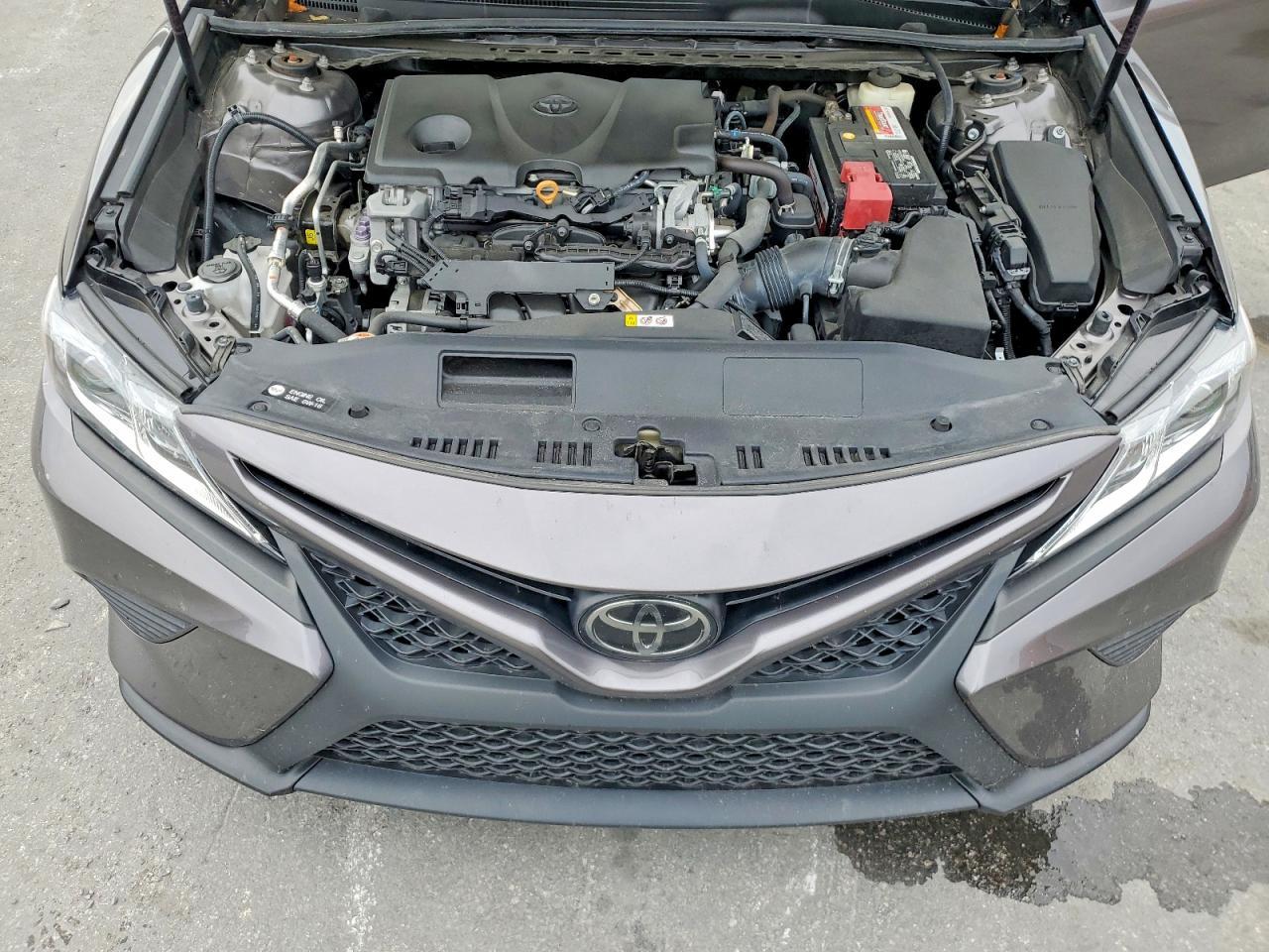 2018 Toyota Camry Se - zdjęcie 11