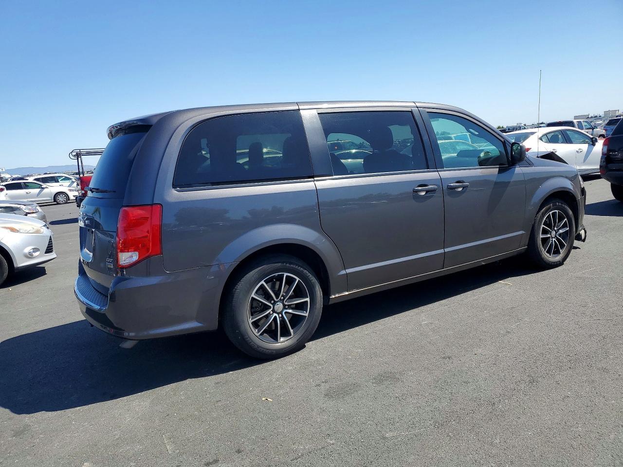 2019 Dodge Cara Grand - zdjęcie 3