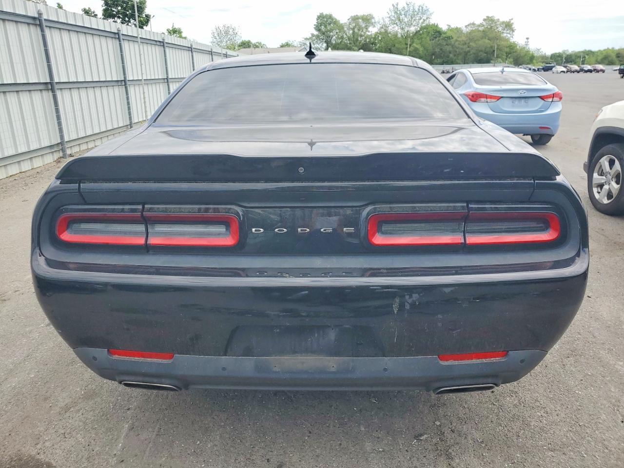 2016 Dodge Challenger Sxt - zdjęcie 6