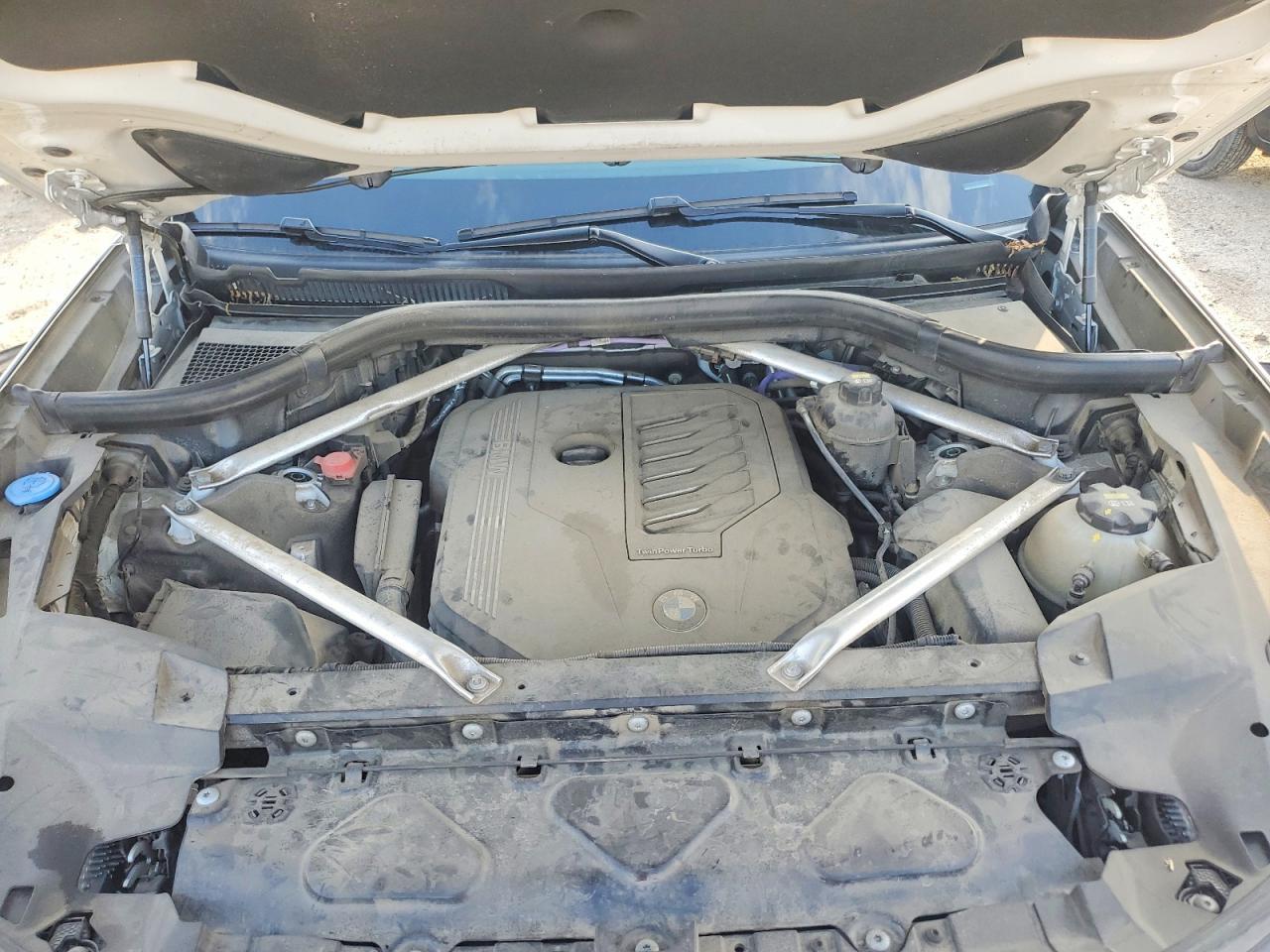 2021 BMW X7 xDrive40I - zdjęcie 11