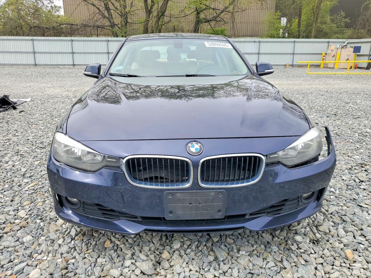 BMW Seria 3 - zdjęcie 5
