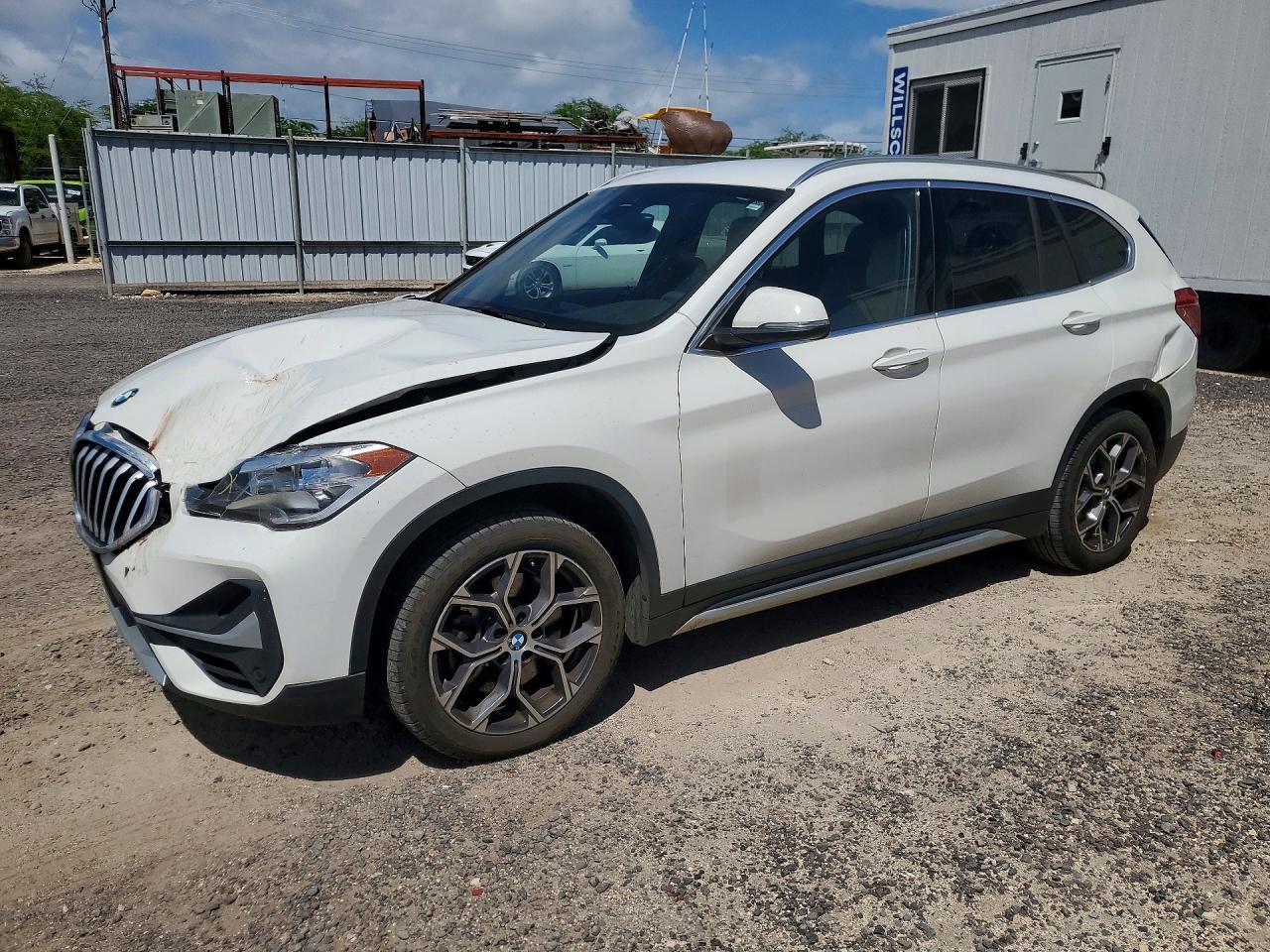 2020 BMW X1 Sdrive28I - zdjęcie główne