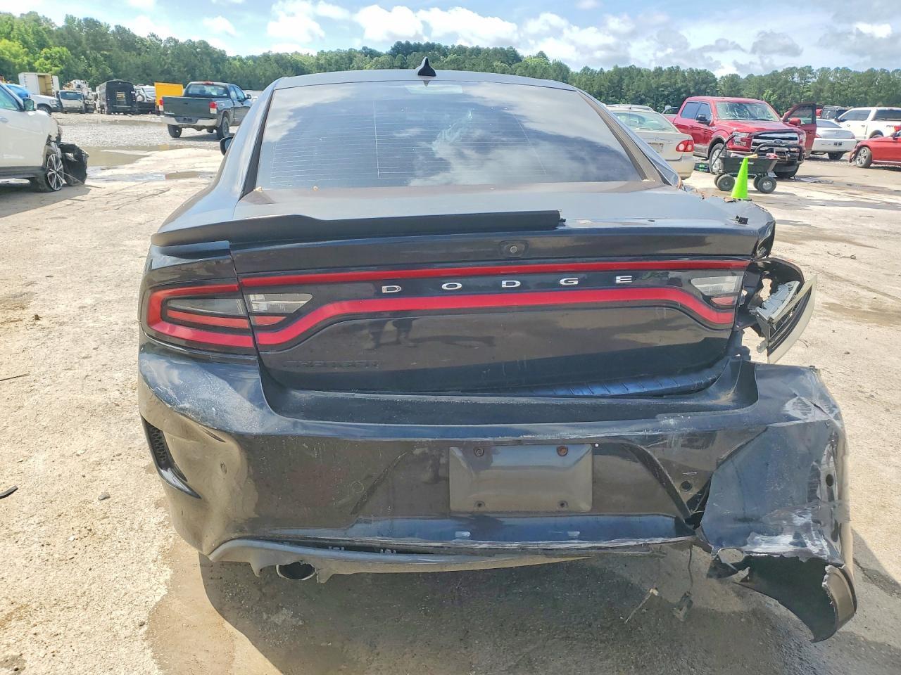 2017 Dodge Charger R - zdjęcie 6