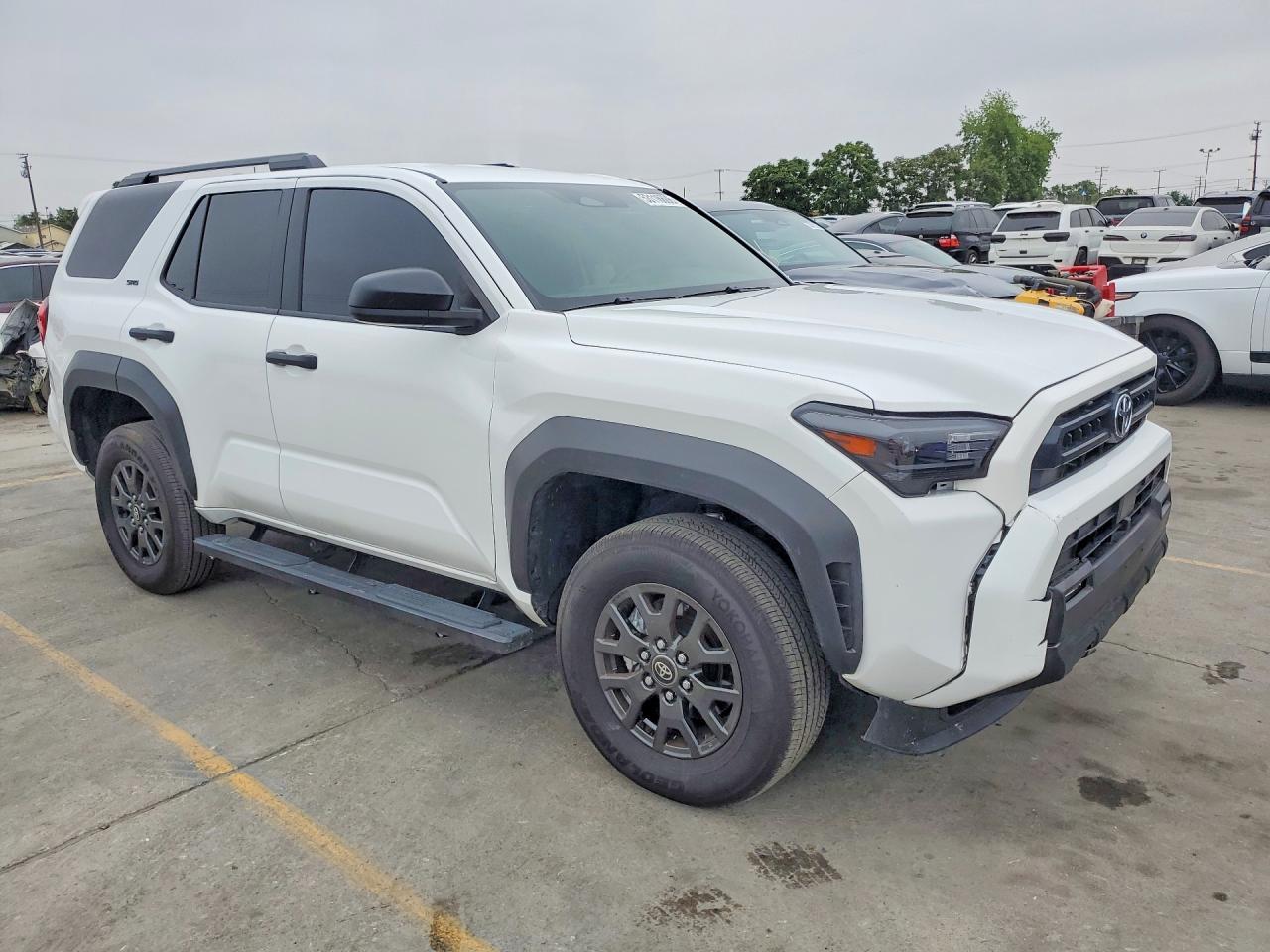 2025 Toyota 4Runner Sr5 - zdjęcie 4
