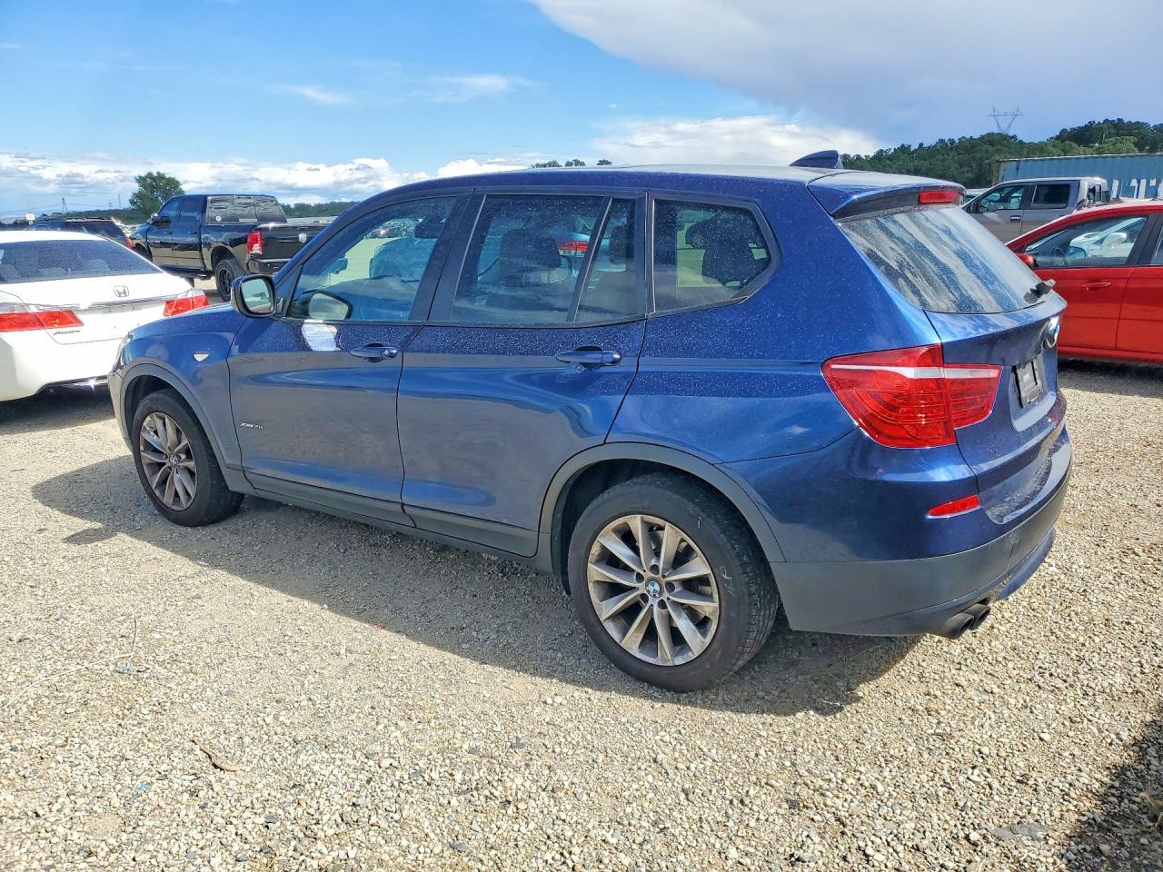 2013 BMW X3 xDrive28I - zdjęcie 2