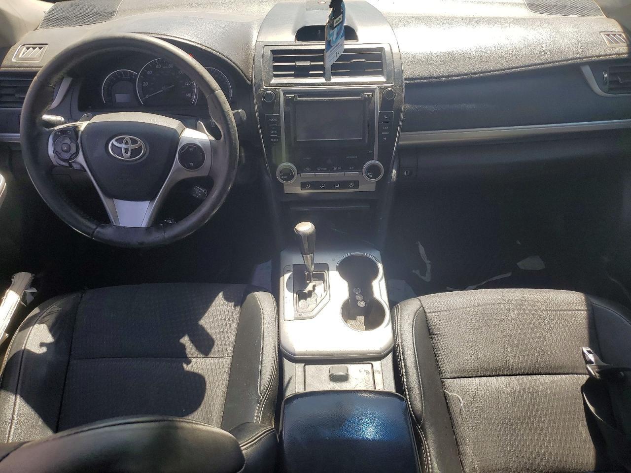 2014 Toyota Camry Se - zdjęcie 8