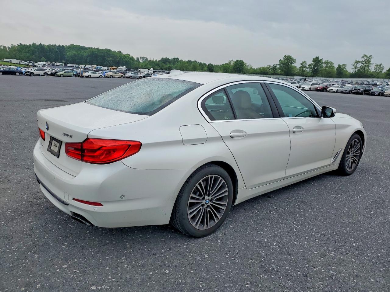 2019 BMW 540 Xi - zdjęcie 3