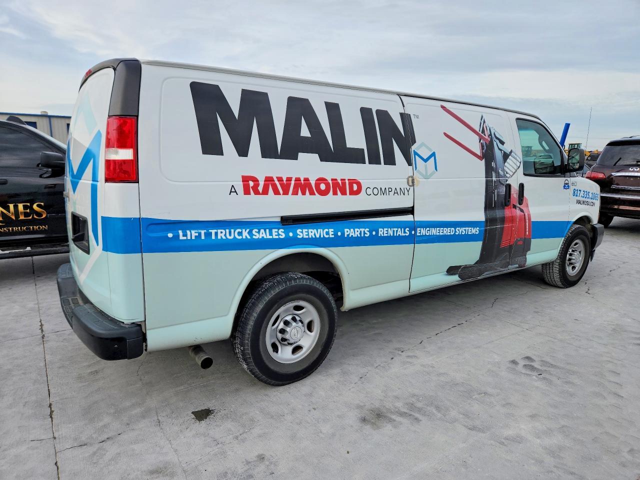 2019 Chevrolet Express G3500 - zdjęcie 3