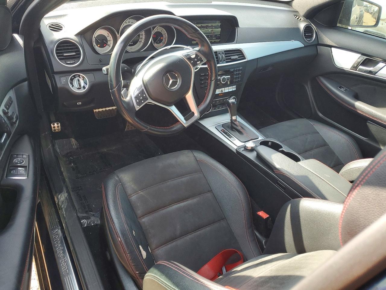 2014 Mercedes-Benz C 250 - zdjęcie 8