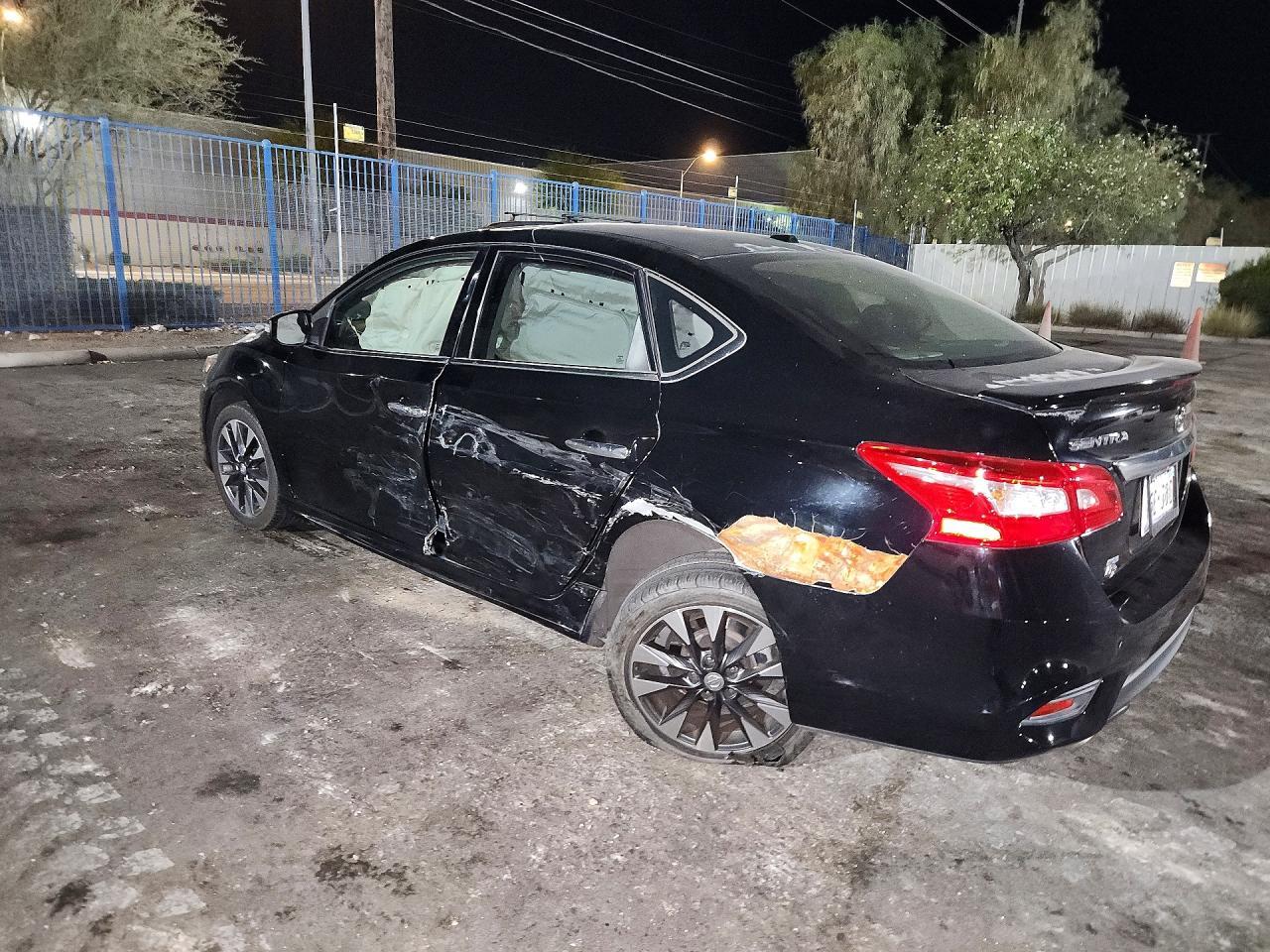 Nissan Sentra - zdjęcie 2