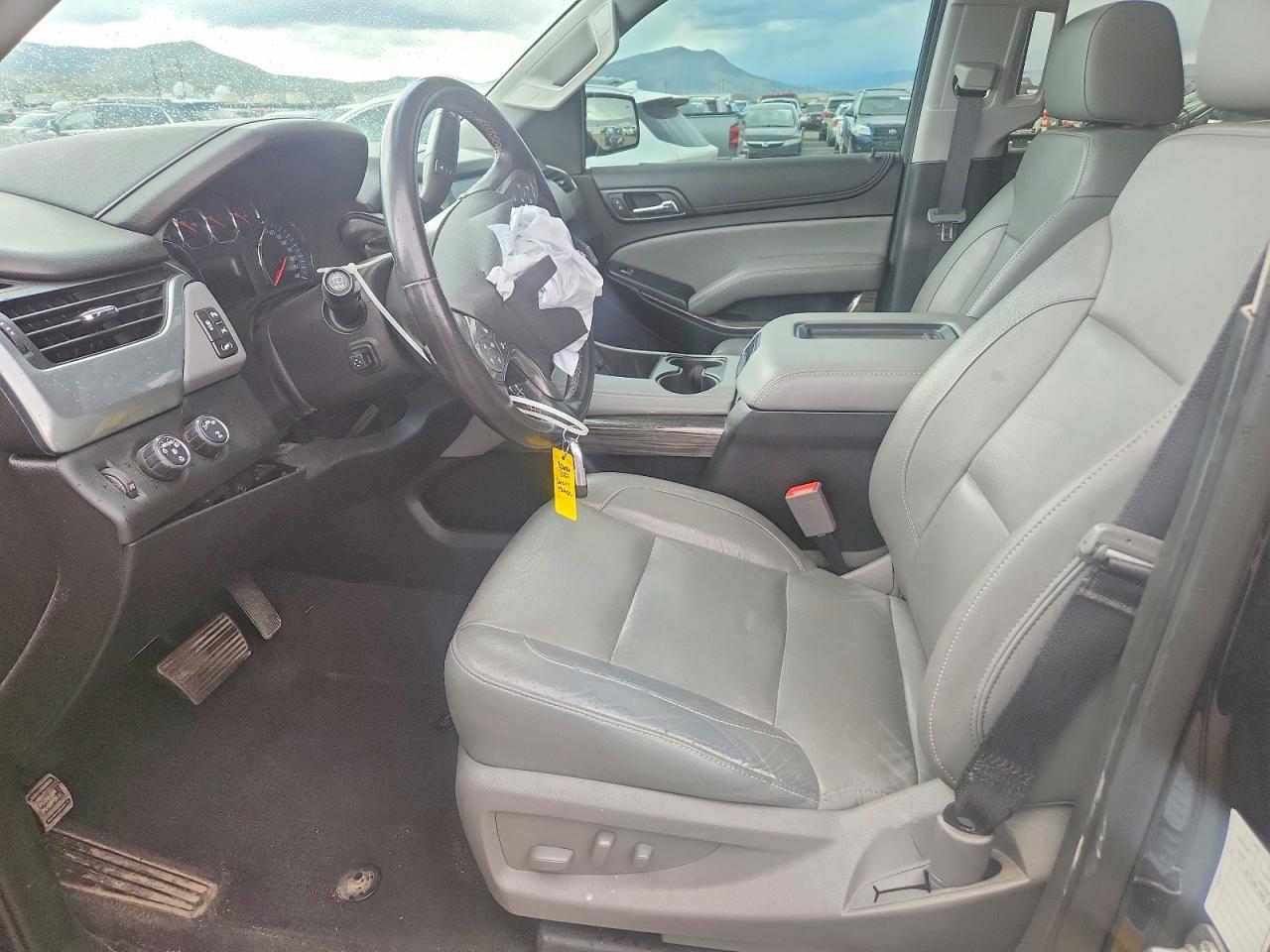 2020 Chevrolet Tahoe K1500 Lt - zdjęcie 7