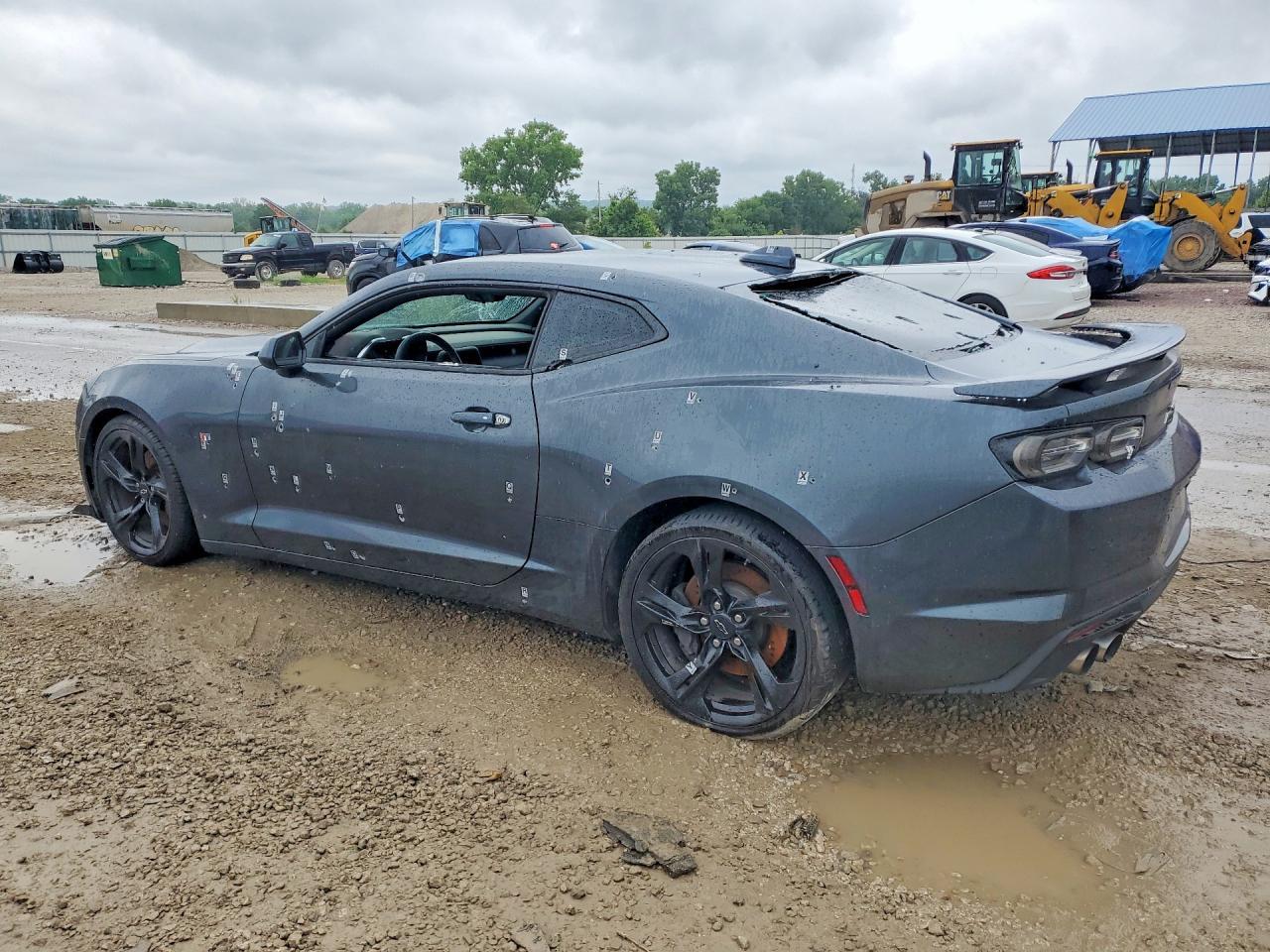 2021 Chevrolet Camaro Ss - zdjęcie 2