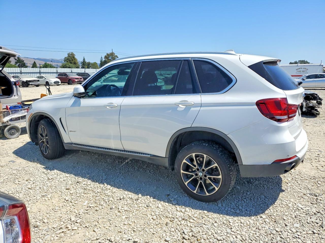 2017 BMW X5 xDrive35I - zdjęcie 2