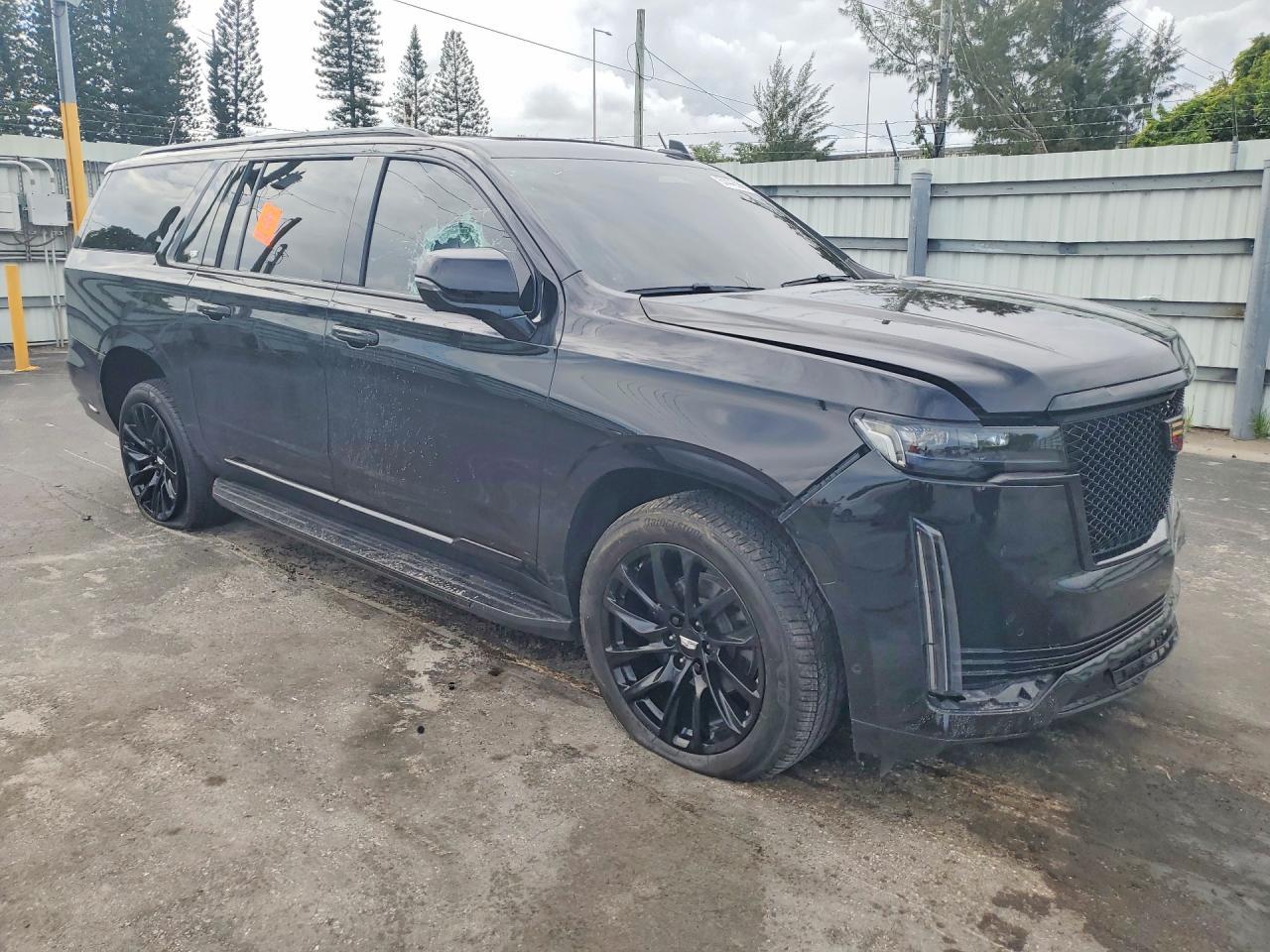 2021 Cadillac Escalade Esv Sport - zdjęcie 4