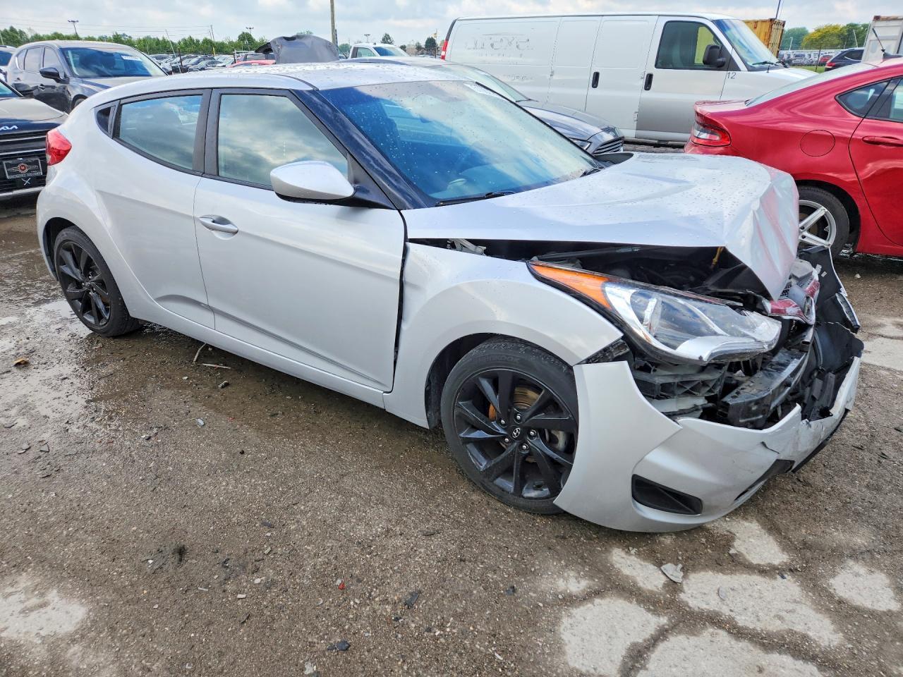 2016 Hyundai Veloster Base - zdjęcie 4