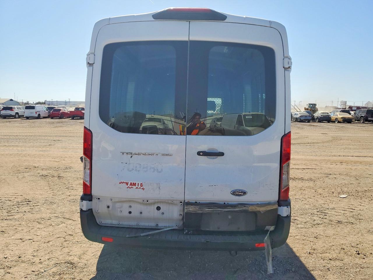 2023 Ford Transit T-250 - zdjęcie 6