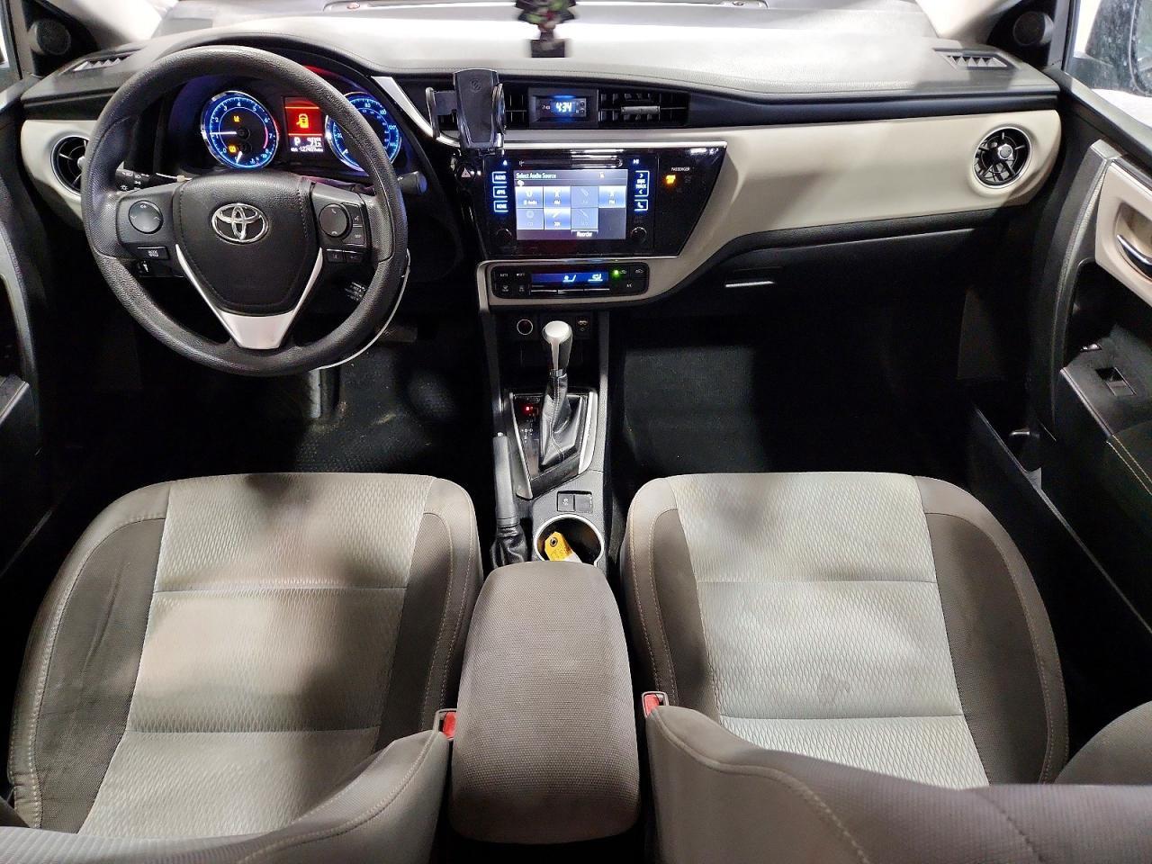 2017 Toyota Corolla Le - zdjęcie 8
