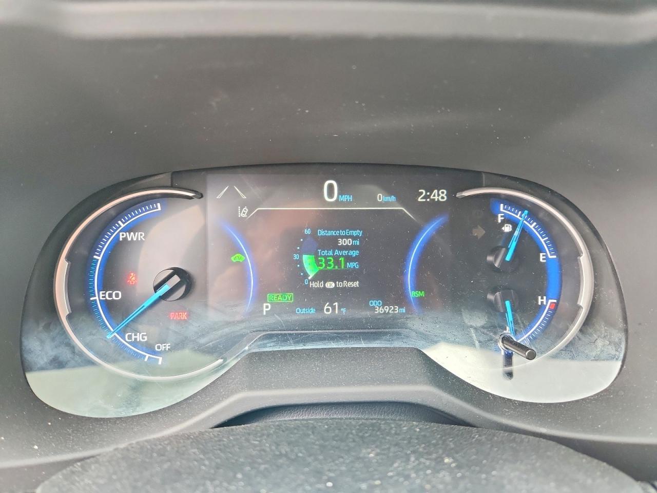 2025 Toyota Rav4 Hybrid Xle - zdjęcie 9