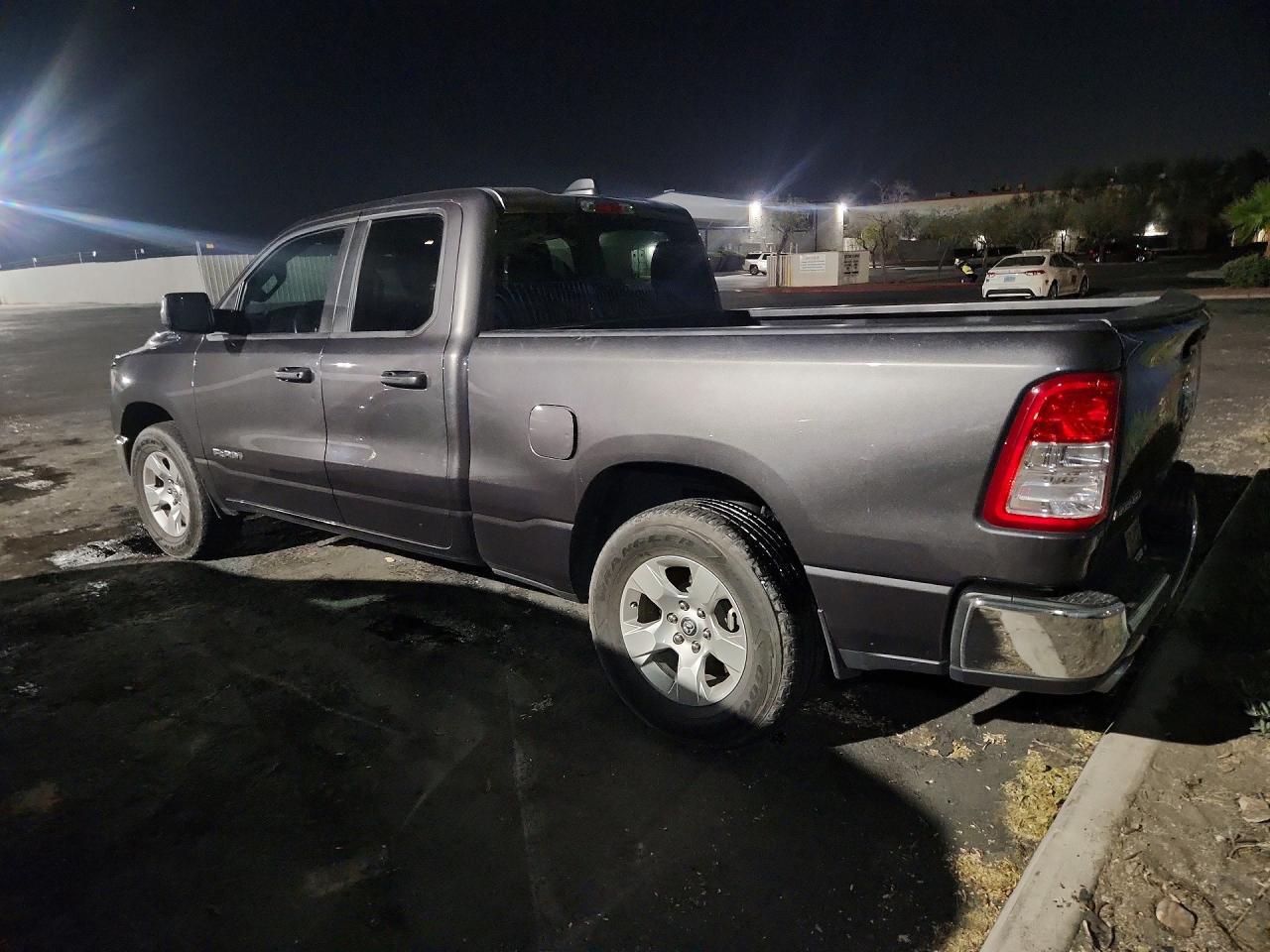 2023 Ram 1500 Big Horn - zdjęcie 2