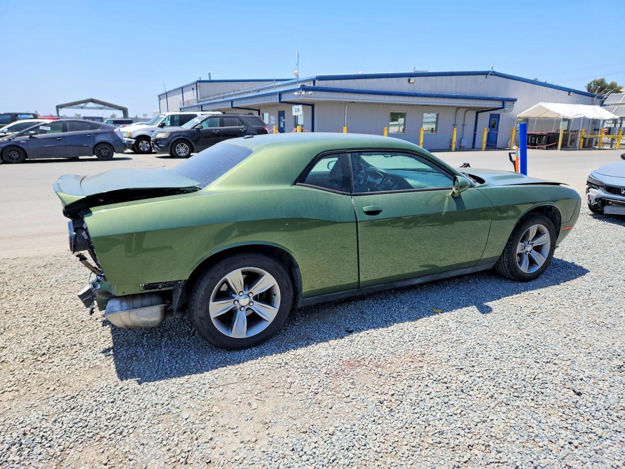 2021 Dodge Challenger Sxt - zdjęcie 3