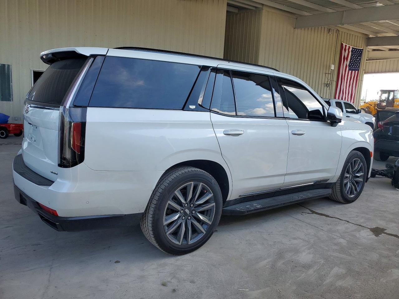 2022 Cadillac Escalade Sport - zdjęcie 3