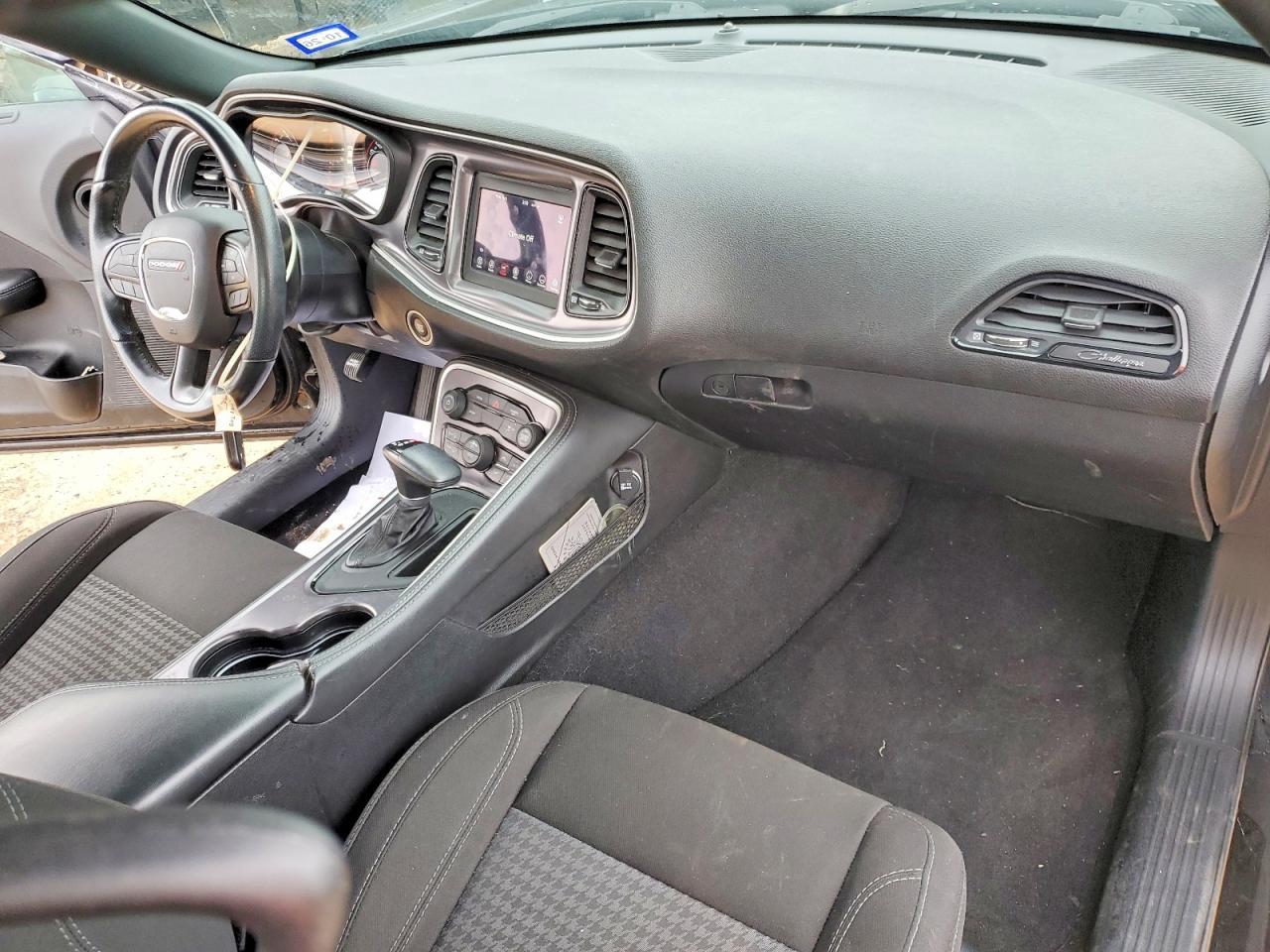 2020 Dodge Challenger Sxt - zdjęcie 8