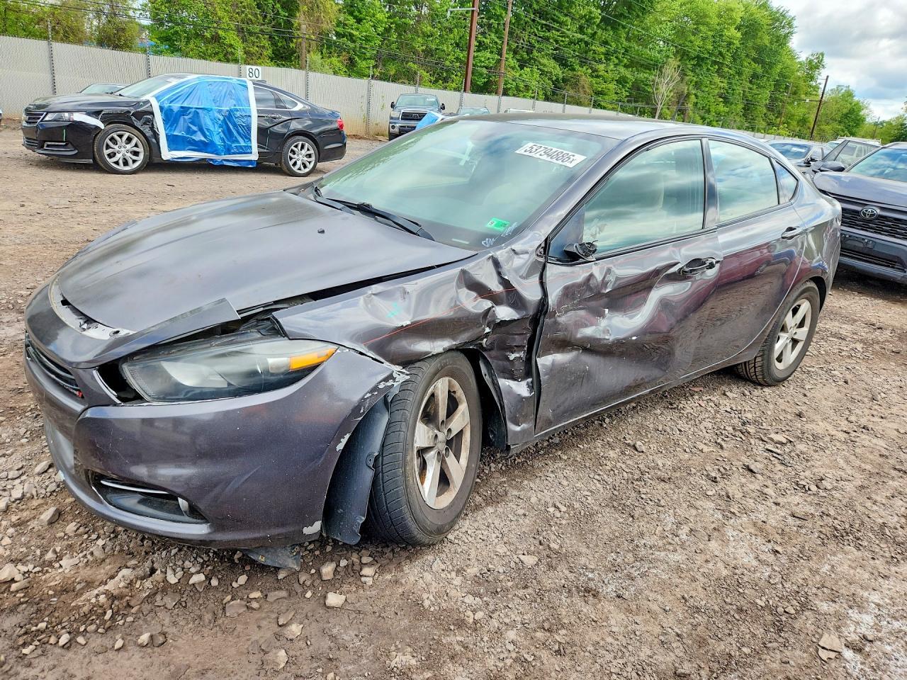 2015 Dodge Dart Sxt - zdjęcie główne