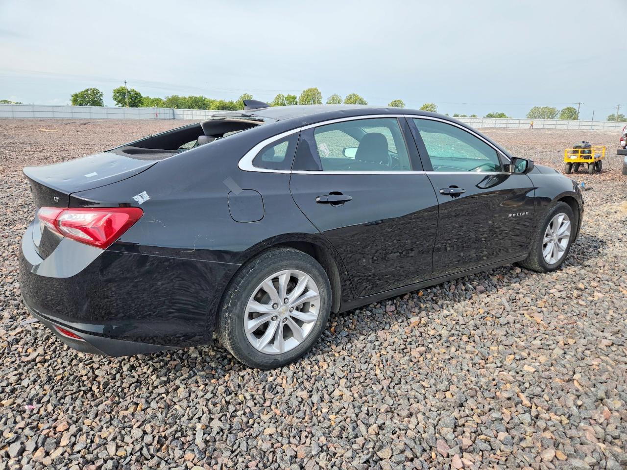 2020 Chevrolet Malibu Lt - zdjęcie 3