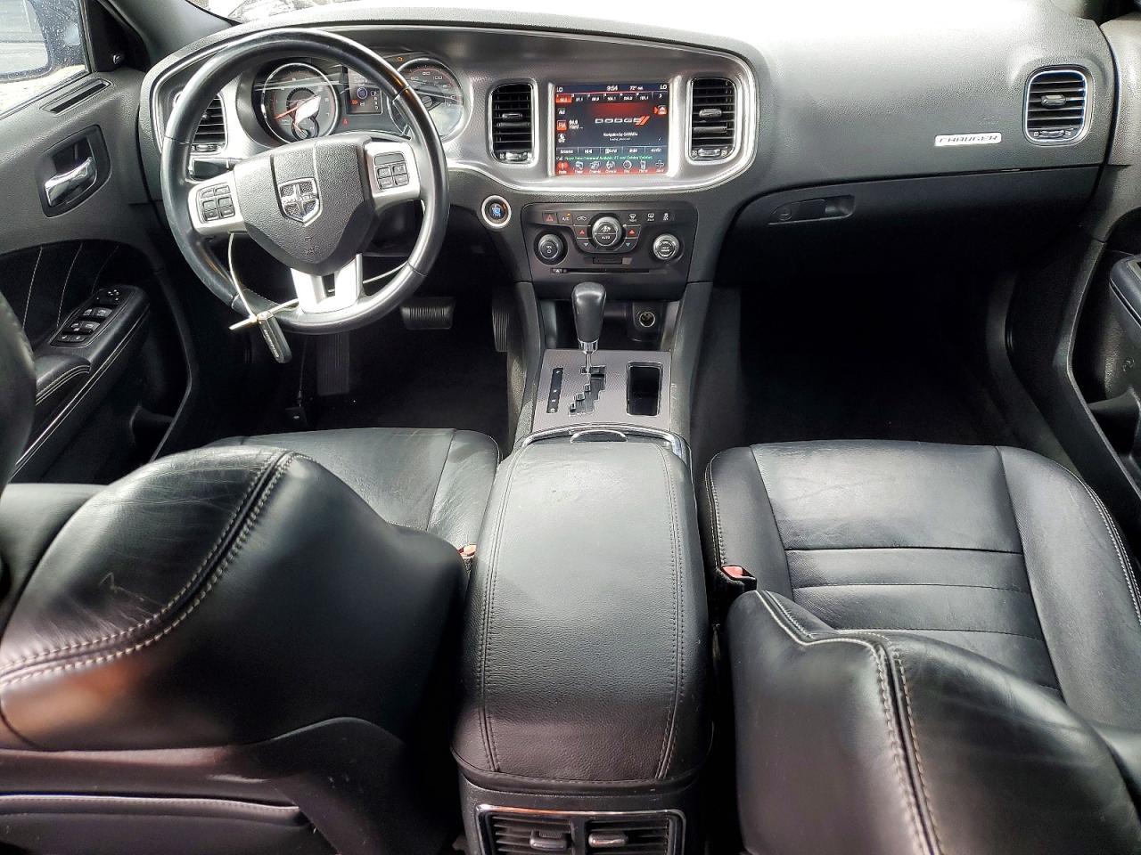 2013 Dodge Charger R - zdjęcie 8