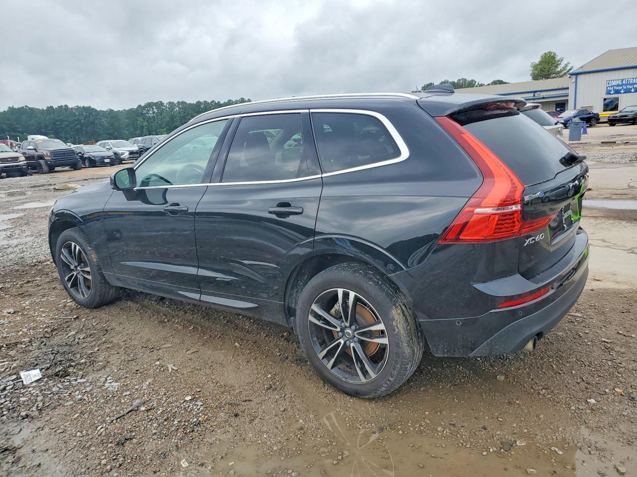 2019 Volvo Xc60 T5 - zdjęcie 2