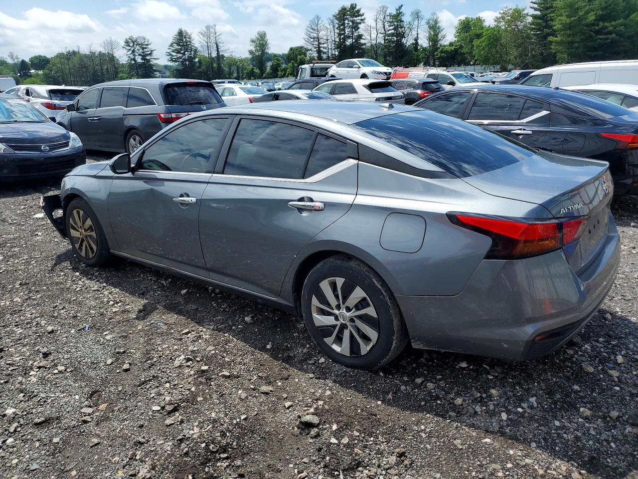 2020 Nissan Altima S - zdjęcie 2